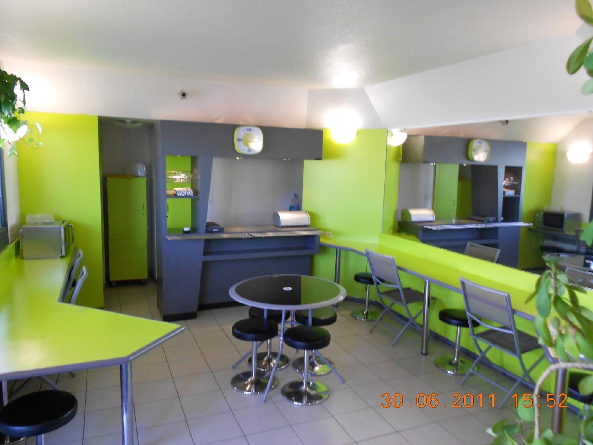 Lemon Hotel Le Coteau Kültér fotó