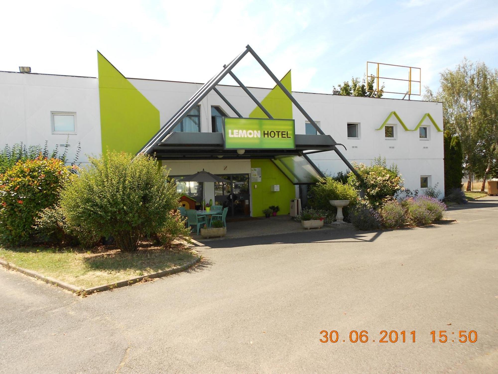 Lemon Hotel Le Coteau Kültér fotó
