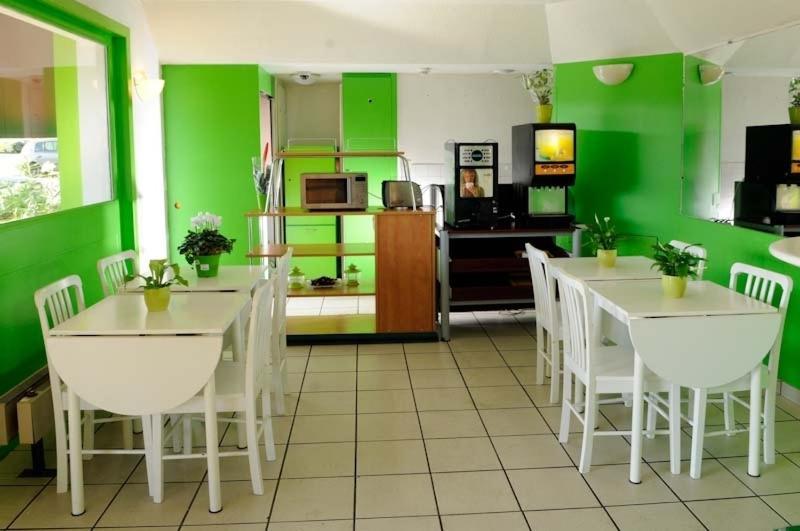 Lemon Hotel Le Coteau Kültér fotó