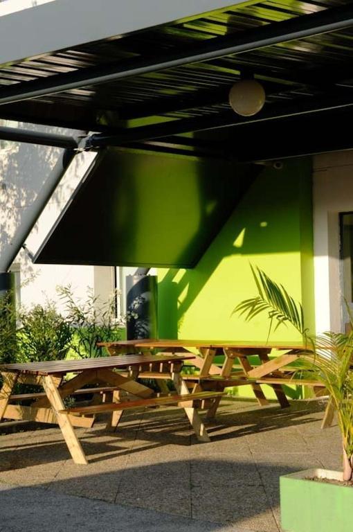 Lemon Hotel Le Coteau Kültér fotó